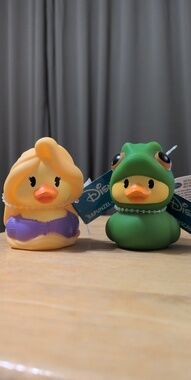Rapunzel And Pascal Disney Ducks